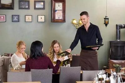 怎樣提高餐廳利潤?煌旗"三步走"幫你減輕創(chuàng)業(yè)成本壓力!